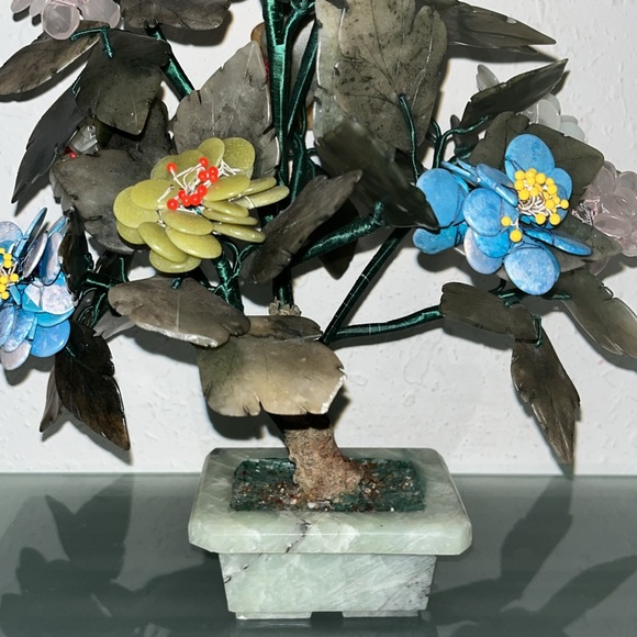 Vtg Chinese Carved Gemstone Flowers / Tree Jade, Carnelian, Rose Quartz 12" - Picture 4 of 11